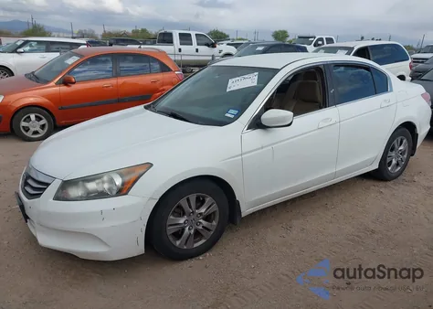 2011 Honda Accord 2.4 Se из США, поврежденный, VIN 1HGCP2F66BA142299